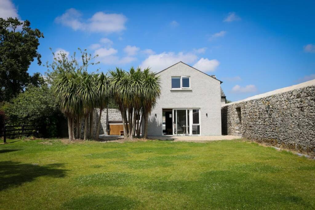 5* Self Catering Villa Nenagh ภายนอก รูปภาพ